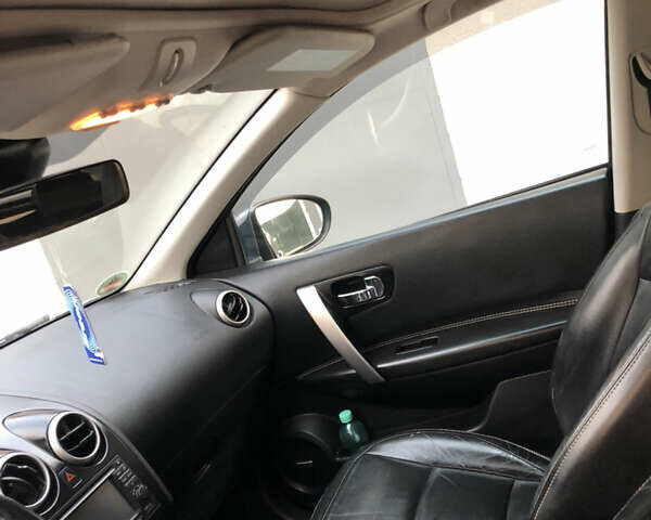 Сірий Ніссан Кашкай, об'ємом двигуна 2 л та пробігом 230 тис. км за 11399 $, фото 22 на Automoto.ua