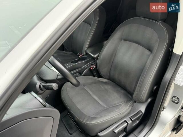 Серый Ниссан Кашкай, объемом двигателя 2 л и пробегом 135 тыс. км за 10500 $, фото 18 на Automoto.ua