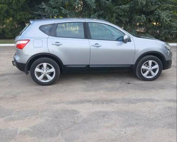 Сірий Ніссан Кашкай, об'ємом двигуна 1.5 л та пробігом 247 тис. км за 11300 $, фото 7 на Automoto.ua