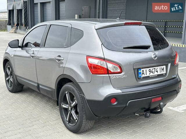 Серый Ниссан Кашкай, объемом двигателя 1.46 л и пробегом 293 тыс. км за 9500 $, фото 4 на Automoto.ua