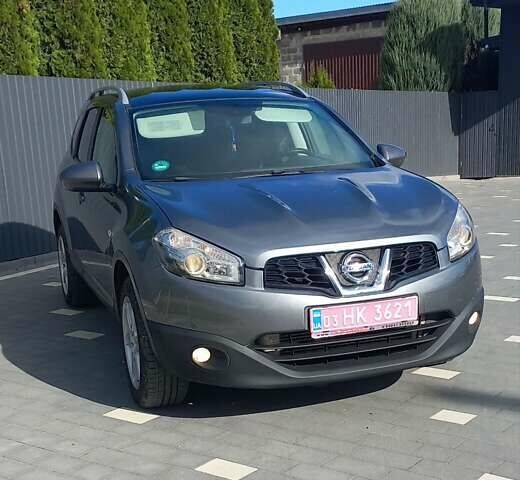 Серый Ниссан Кашкай, объемом двигателя 2 л и пробегом 250 тыс. км за 10800 $, фото 24 на Automoto.ua