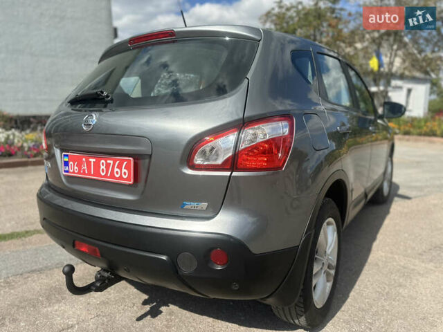 Серый Ниссан Кашкай, объемом двигателя 1.5 л и пробегом 230 тыс. км за 9900 $, фото 6 на Automoto.ua