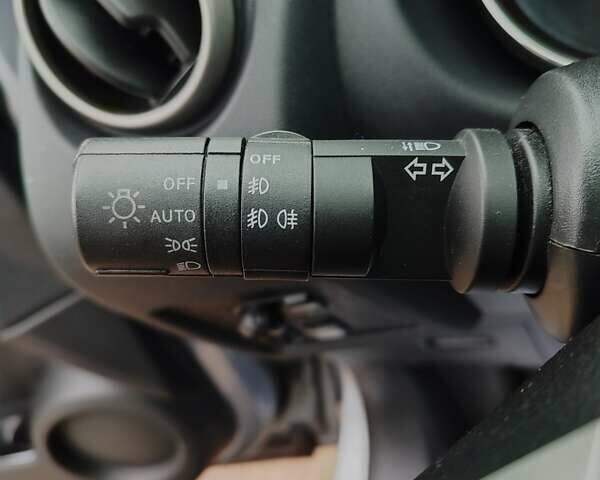 Серый Ниссан Кашкай, объемом двигателя 1.5 л и пробегом 192 тыс. км за 10200 $, фото 27 на Automoto.ua