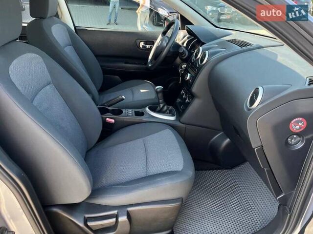 Серый Ниссан Кашкай, объемом двигателя 1.6 л и пробегом 144 тыс. км за 10990 $, фото 20 на Automoto.ua