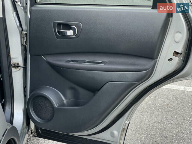 Серый Ниссан Кашкай, объемом двигателя 1.5 л и пробегом 271 тыс. км за 8750 $, фото 48 на Automoto.ua