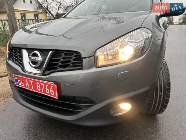 Сірий Ніссан Кашкай, об'ємом двигуна 0 л та пробігом 230 тис. км за 9900 $, фото 19 на Automoto.ua