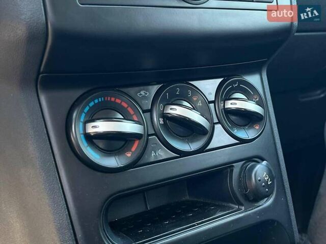 Серый Ниссан Кашкай, объемом двигателя 1.6 л и пробегом 144 тыс. км за 10990 $, фото 32 на Automoto.ua