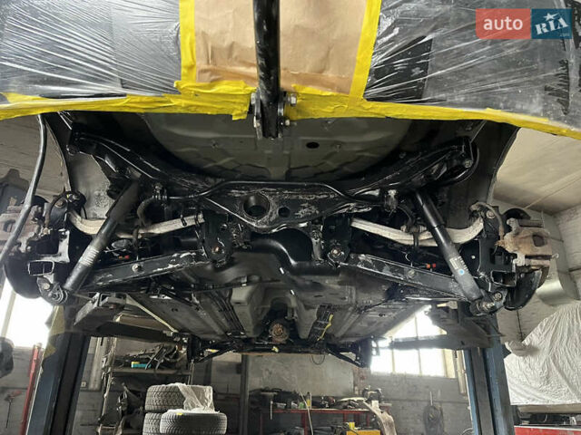 Сірий Ніссан Кашкай, об'ємом двигуна 1.5 л та пробігом 257 тис. км за 9950 $, фото 3 на Automoto.ua