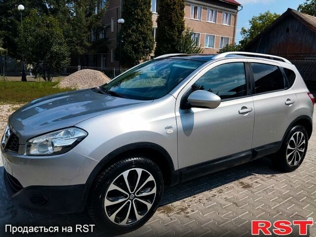 Серый Ниссан Кашкай, объемом двигателя 1.5 л и пробегом 215 тыс. км за 10500 $, фото 3 на Automoto.ua