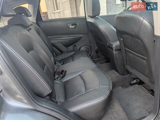 Серый Ниссан Кашкай, объемом двигателя 1.5 л и пробегом 201 тыс. км за 11200 $, фото 23 на Automoto.ua