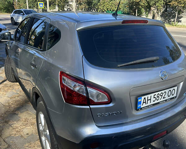Серый Ниссан Кашкай, объемом двигателя 1.5 л и пробегом 270 тыс. км за 8900 $, фото 4 на Automoto.ua
