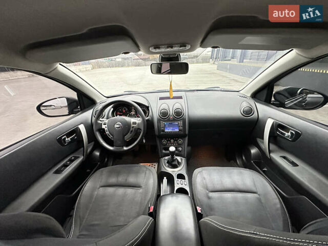 Серый Ниссан Кашкай, объемом двигателя 1.46 л и пробегом 293 тыс. км за 9500 $, фото 27 на Automoto.ua