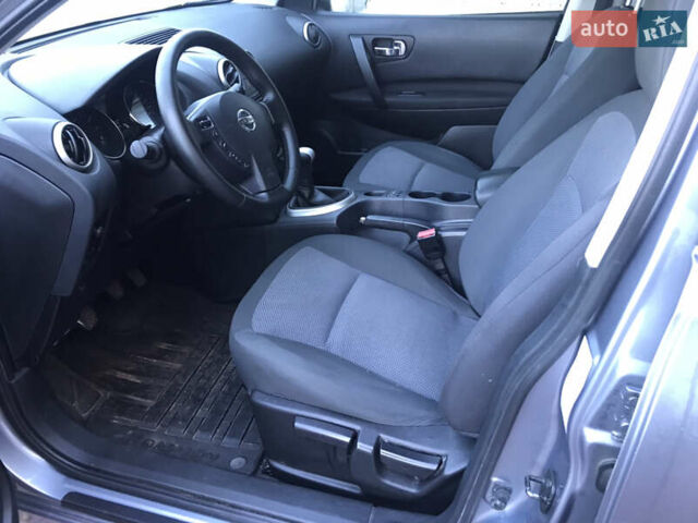 Серый Ниссан Кашкай, объемом двигателя 1.6 л и пробегом 285 тыс. км за 7999 $, фото 12 на Automoto.ua