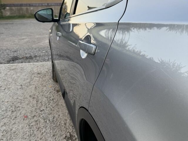 Сірий Ніссан Кашкай, об'ємом двигуна 1.5 л та пробігом 2 тис. км за 10800 $, фото 5 на Automoto.ua