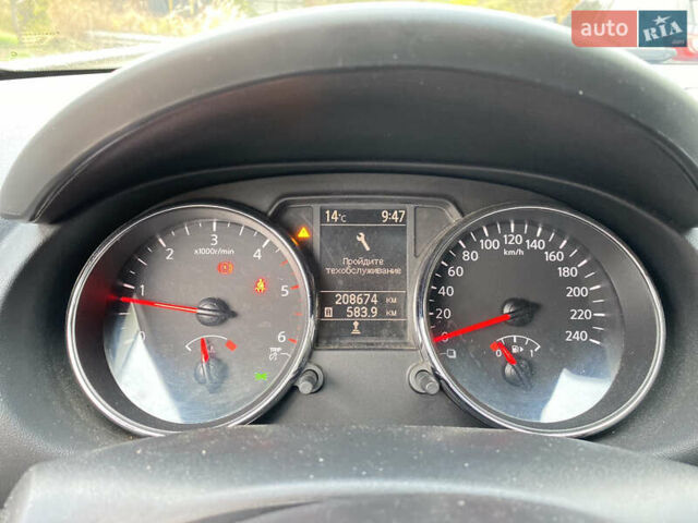 Серый Ниссан Кашкай, объемом двигателя 1.46 л и пробегом 203 тыс. км за 9500 $, фото 19 на Automoto.ua