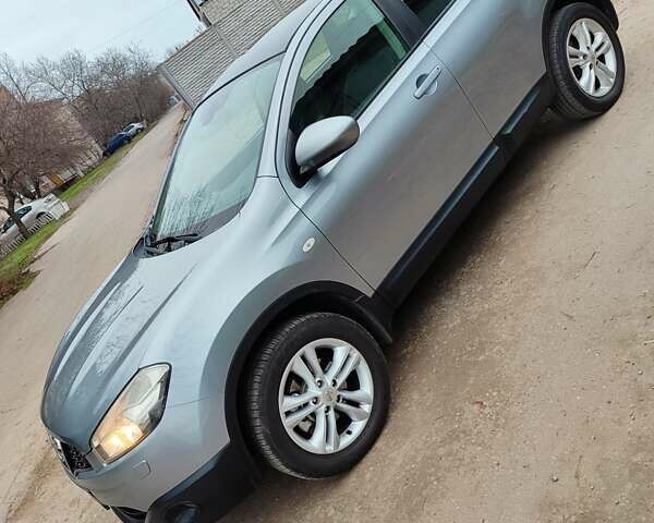 Серый Ниссан Кашкай, объемом двигателя 1.5 л и пробегом 192 тыс. км за 10200 $, фото 15 на Automoto.ua