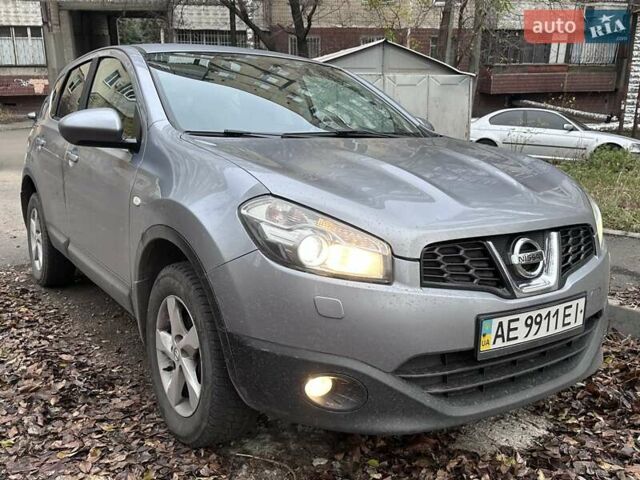 Серый Ниссан Кашкай, объемом двигателя 2 л и пробегом 137 тыс. км за 10500 $, фото 1 на Automoto.ua
