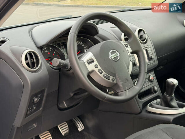 Сірий Ніссан Кашкай, об'ємом двигуна 1.6 л та пробігом 185 тис. км за 11799 $, фото 46 на Automoto.ua