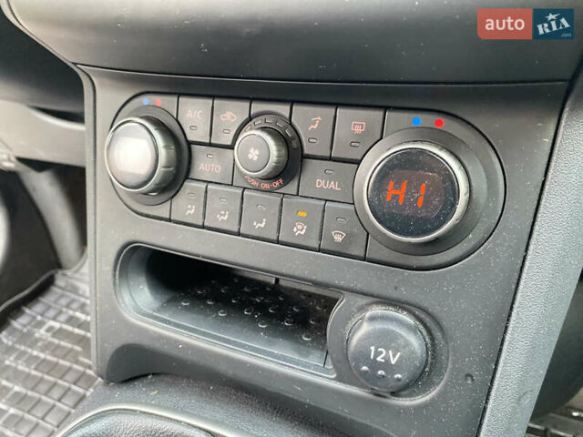 Серый Ниссан Кашкай, объемом двигателя 1.46 л и пробегом 203 тыс. км за 9500 $, фото 23 на Automoto.ua