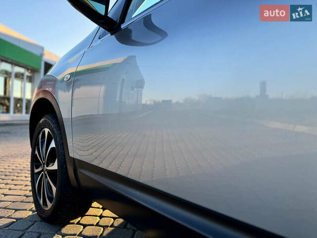 Серый Ниссан Кашкай, объемом двигателя 1.5 л и пробегом 200 тыс. км за 11699 $, фото 36 на Automoto.ua