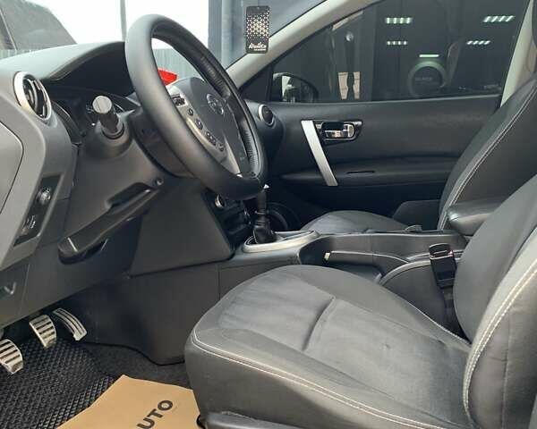 Серый Ниссан Кашкай, объемом двигателя 1.5 л и пробегом 284 тыс. км за 9800 $, фото 12 на Automoto.ua