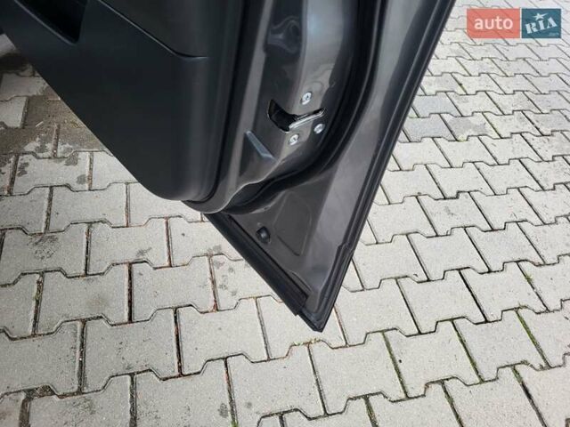 Серый Ниссан Кашкай, объемом двигателя 1.6 л и пробегом 231 тыс. км за 9999 $, фото 133 на Automoto.ua