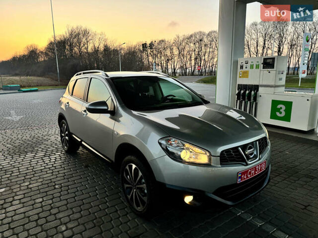 Серый Ниссан Кашкай, объемом двигателя 1.5 л и пробегом 200 тыс. км за 11599 $, фото 2 на Automoto.ua