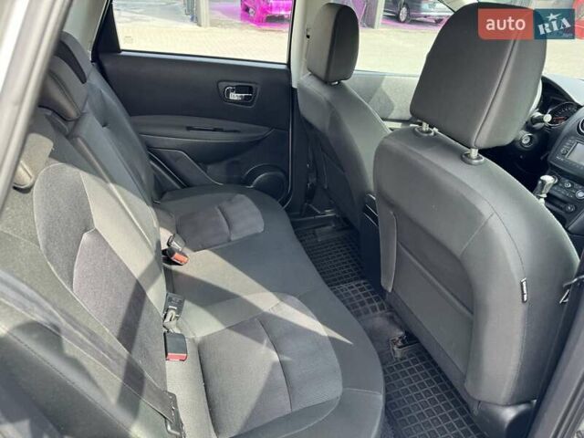 Серый Ниссан Кашкай, объемом двигателя 1.6 л и пробегом 169 тыс. км за 11200 $, фото 16 на Automoto.ua