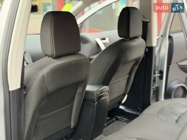 Сірий Ніссан Кашкай, об'ємом двигуна 1.5 л та пробігом 199 тис. км за 11300 $, фото 31 на Automoto.ua