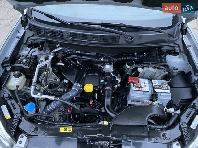 Серый Ниссан Кашкай, объемом двигателя 1.5 л и пробегом 174 тыс. км за 11190 $, фото 31 на Automoto.ua