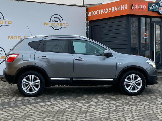 Серый Ниссан Кашкай, объемом двигателя 1.6 л и пробегом 214 тыс. км за 10600 $, фото 4 на Automoto.ua