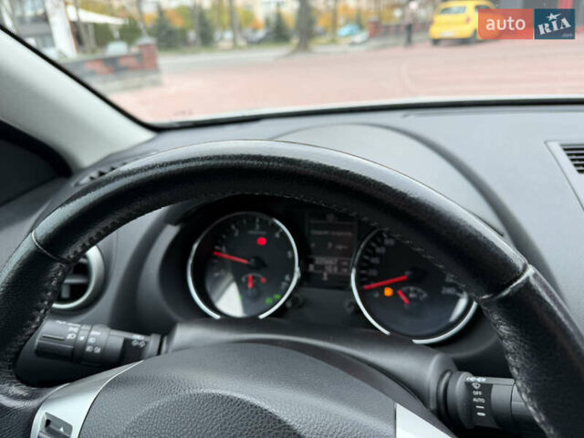 Сірий Ніссан Кашкай, об'ємом двигуна 1.5 л та пробігом 199 тис. км за 11300 $, фото 66 на Automoto.ua