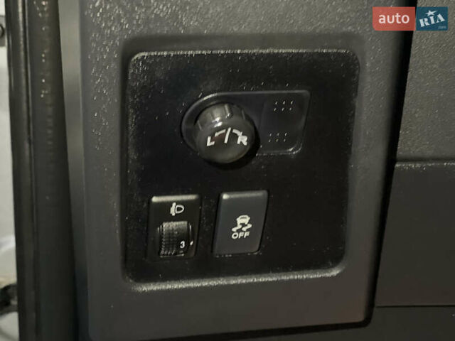 Сірий Ніссан Кашкай, об'ємом двигуна 1.5 л та пробігом 225 тис. км за 10499 $, фото 26 на Automoto.ua