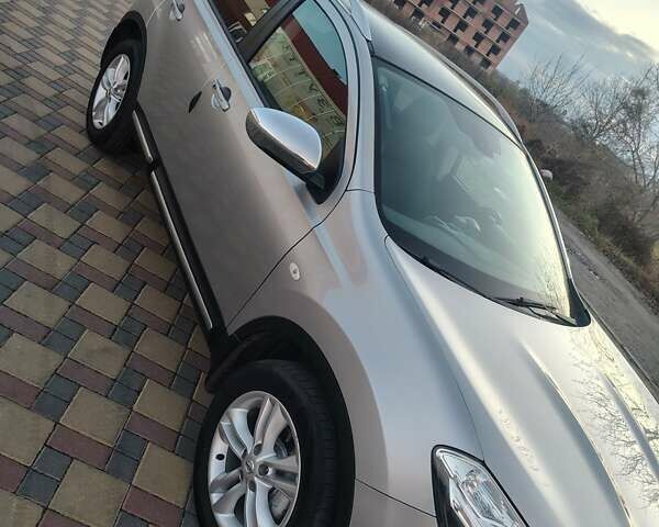 Серый Ниссан Кашкай, объемом двигателя 1.6 л и пробегом 207 тыс. км за 10200 $, фото 11 на Automoto.ua