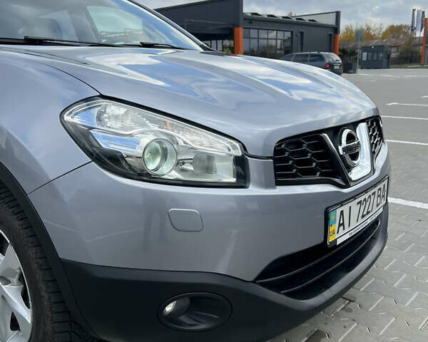 Сірий Ніссан Кашкай, об'ємом двигуна 1.6 л та пробігом 103 тис. км за 11700 $, фото 7 на Automoto.ua