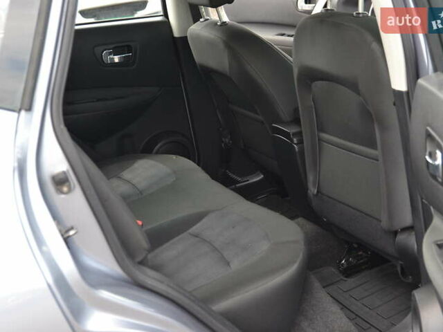 Серый Ниссан Кашкай, объемом двигателя 2 л и пробегом 143 тыс. км за 10999 $, фото 19 на Automoto.ua