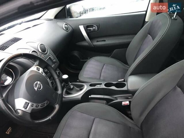 Серый Ниссан Кашкай, объемом двигателя 1.5 л и пробегом 188 тыс. км за 12900 $, фото 13 на Automoto.ua