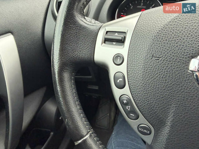 Сірий Ніссан Кашкай, об'ємом двигуна 1.5 л та пробігом 199 тис. км за 11300 $, фото 64 на Automoto.ua
