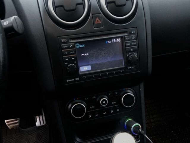 Серый Ниссан Кашкай, объемом двигателя 1.6 л и пробегом 261 тыс. км за 11100 $, фото 13 на Automoto.ua