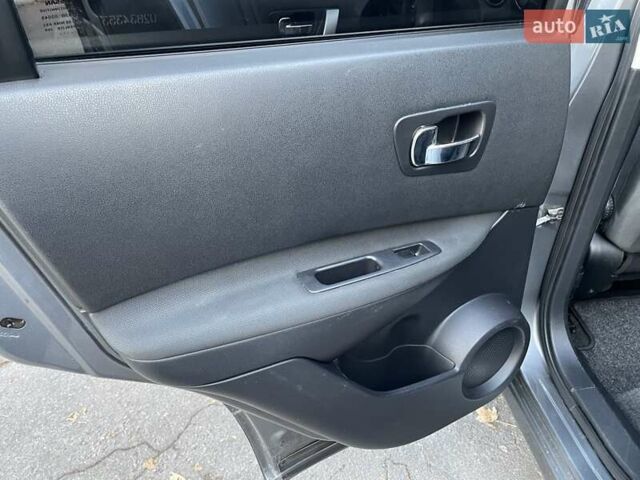 Сірий Ніссан Кашкай, об'ємом двигуна 1.6 л та пробігом 160 тис. км за 10900 $, фото 35 на Automoto.ua