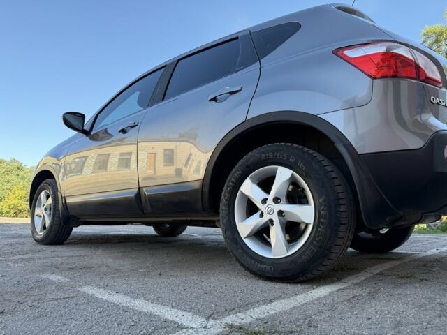 Серый Ниссан Кашкай, объемом двигателя 2 л и пробегом 203 тыс. км за 12400 $, фото 3 на Automoto.ua