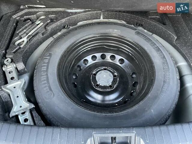 Серый Ниссан Кашкай, объемом двигателя 1.6 л и пробегом 160 тыс. км за 10900 $, фото 40 на Automoto.ua