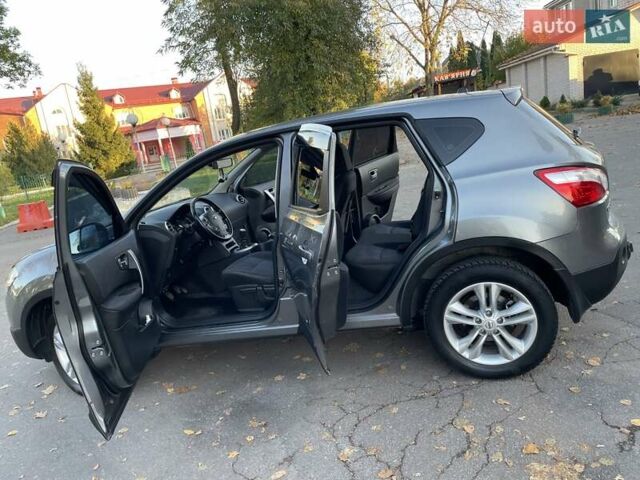 Серый Ниссан Кашкай, объемом двигателя 1.6 л и пробегом 160 тыс. км за 10900 $, фото 55 на Automoto.ua