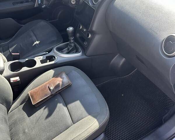 Серый Ниссан Кашкай, объемом двигателя 1.46 л и пробегом 219 тыс. км за 11000 $, фото 10 на Automoto.ua