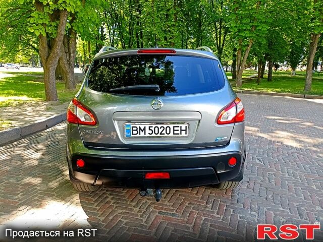 Серый Ниссан Кашкай, объемом двигателя 1.6 л и пробегом 207 тыс. км за 11200 $, фото 6 на Automoto.ua
