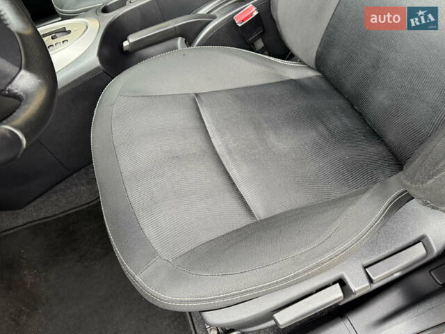 Серый Ниссан Кашкай, объемом двигателя 2 л и пробегом 173 тыс. км за 12435 $, фото 28 на Automoto.ua