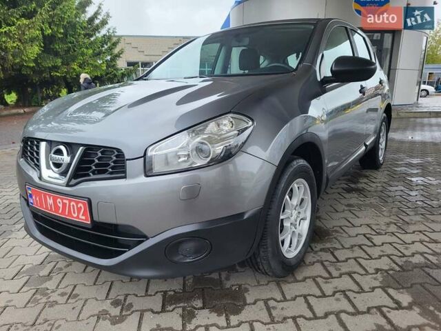 Серый Ниссан Кашкай, объемом двигателя 1.6 л и пробегом 231 тыс. км за 9999 $, фото 45 на Automoto.ua