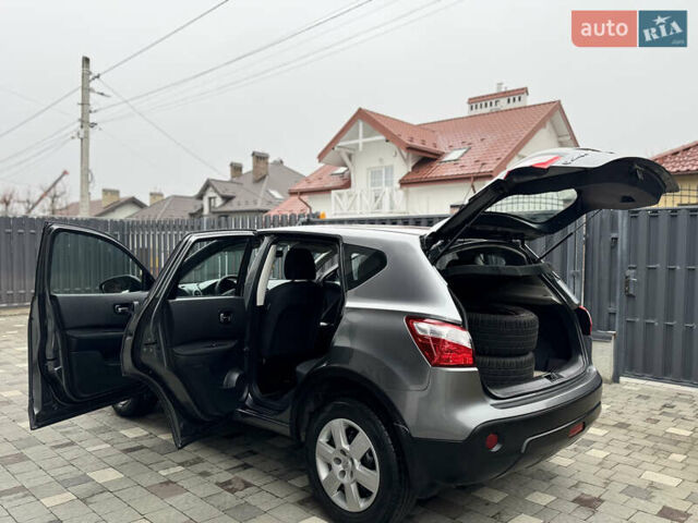 Серый Ниссан Кашкай, объемом двигателя 1.6 л и пробегом 222 тыс. км за 10550 $, фото 35 на Automoto.ua