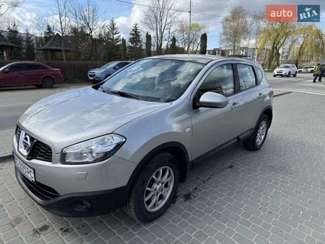 Серый Ниссан Кашкай, объемом двигателя 1.6 л и пробегом 169 тыс. км за 11200 $, фото 2 на Automoto.ua