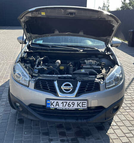 Серый Ниссан Кашкай, объемом двигателя 1.46 л и пробегом 241 тыс. км за 10300 $, фото 17 на Automoto.ua